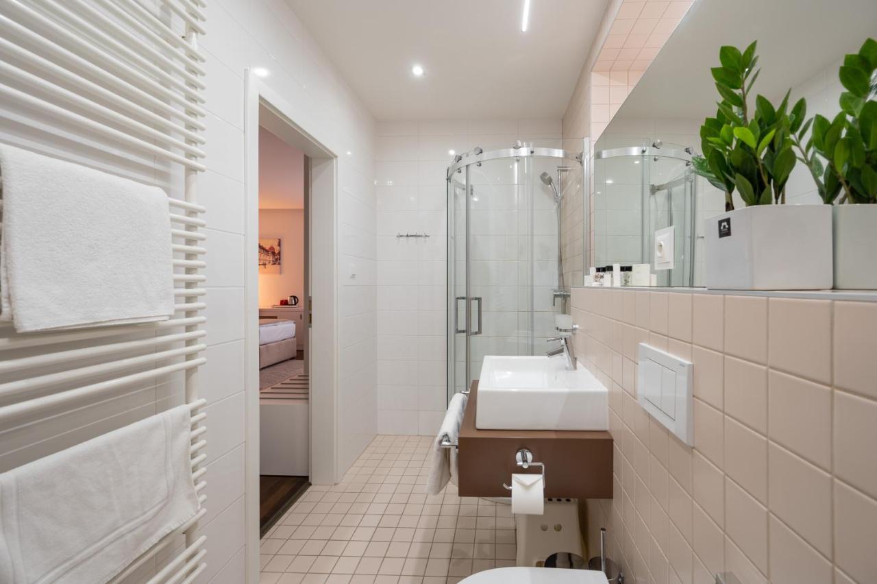 Hotel Vila Viola Luhačovice Екстериор снимка